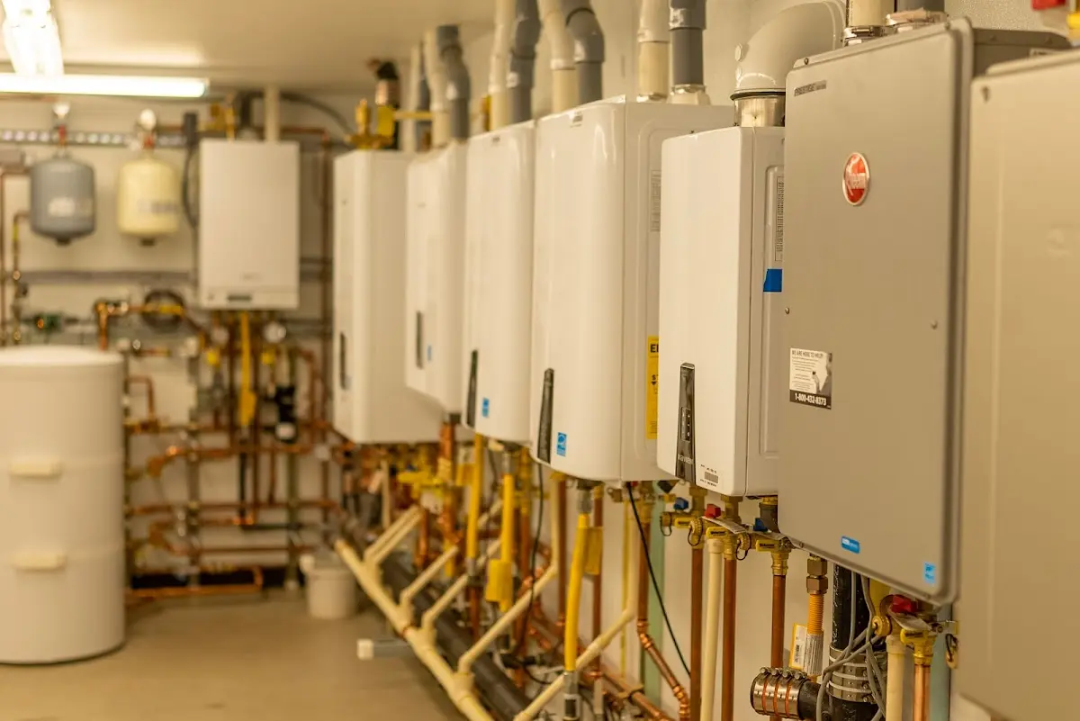 Plumbing services in West Palm Beach, FL